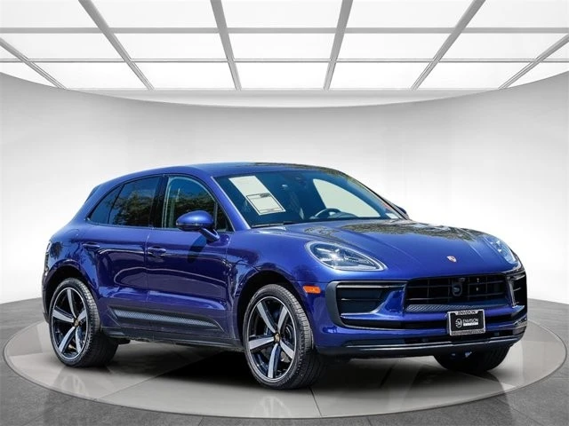 2024 Porsche Macan T - Image 5 of 12