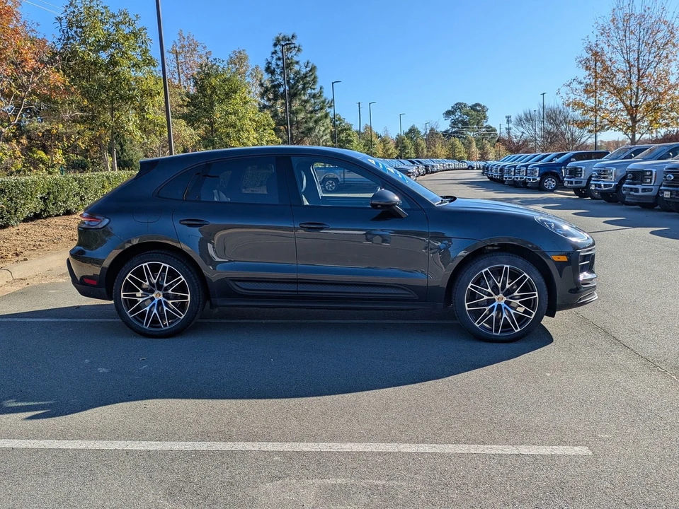 2024 Porsche Macan T - Image 3 of 21