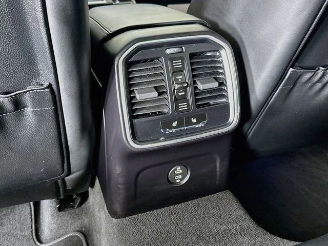 2024 Porsche Macan T - Image 20 of 20