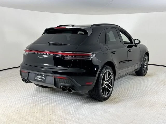 2024 Porsche Macan T - Image 7 of 20
