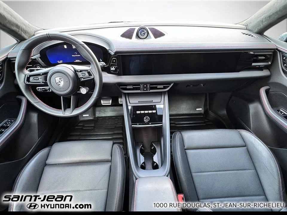 2024 Porsche Macan Electric - Image 13 of 20