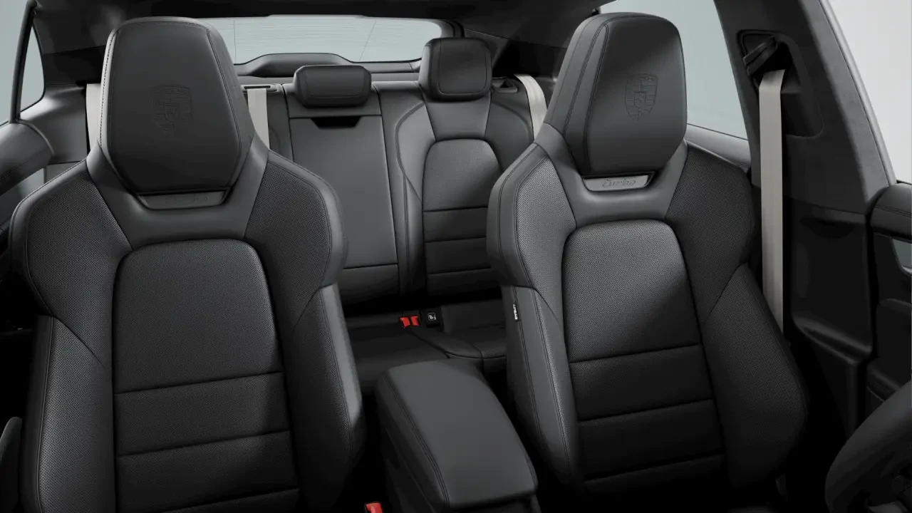 2024 Porsche Macan Electric - Image 5 of 6