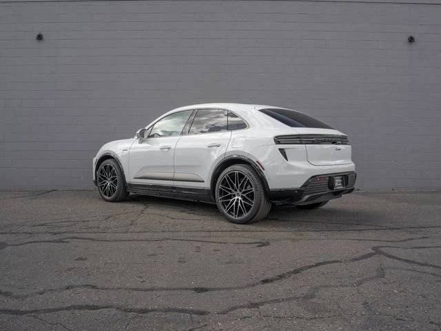 2024 Porsche Macan Electric - Image 3 of 5