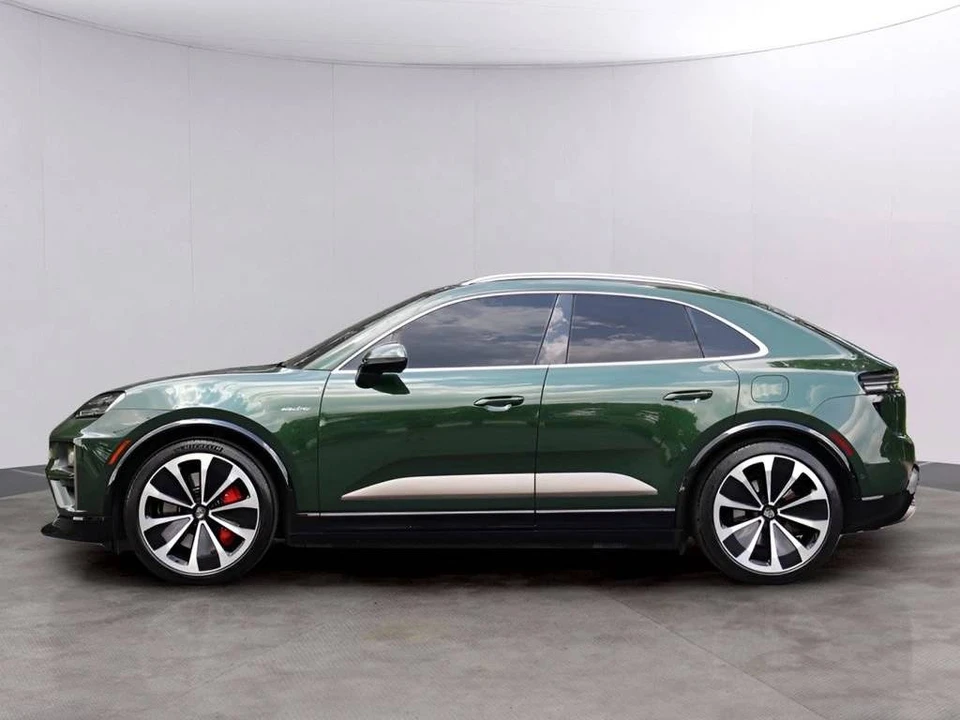 2024 Porsche Macan Electric - Image 2 of 5