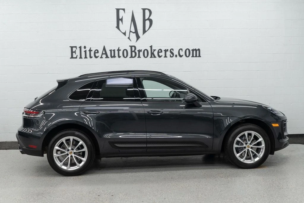 2024 Porsche Macan - Image 5 of 12
