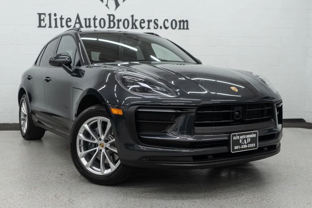 2024 Porsche Macan - Image 7 of 12