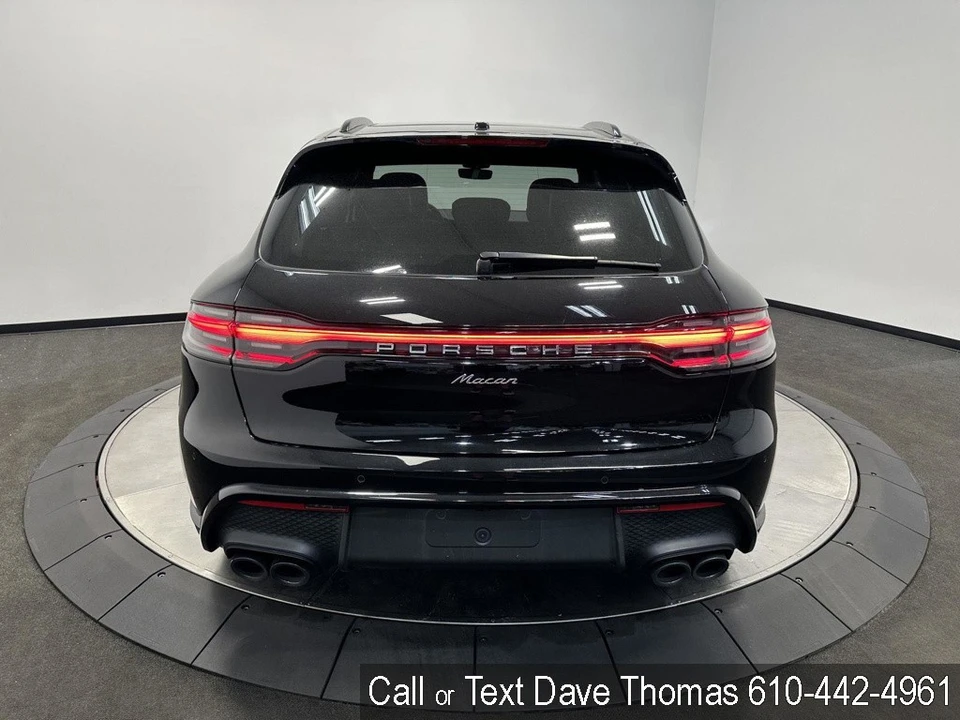 2024 Porsche Macan - Image 7 of 24