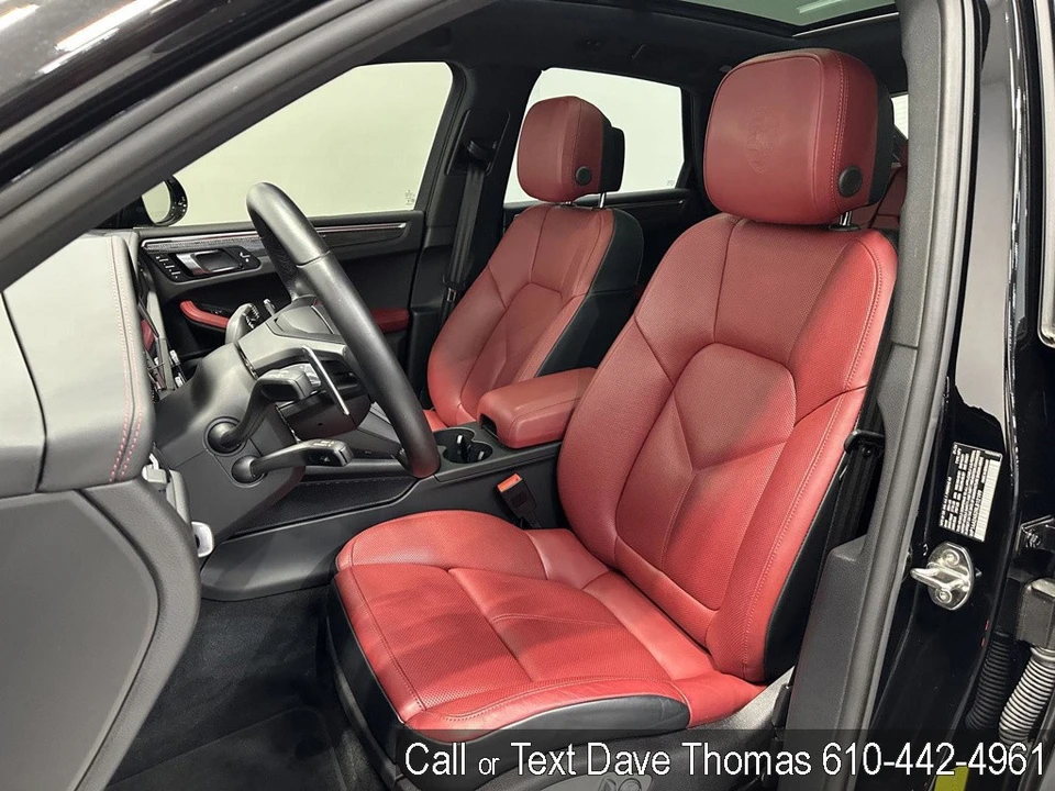 2024 Porsche Macan - Image 6 of 24