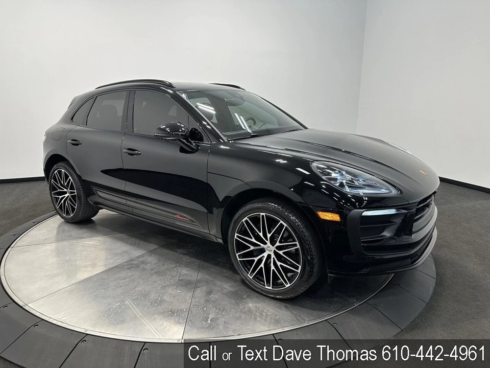 2024 Porsche Macan - Image 10 of 24