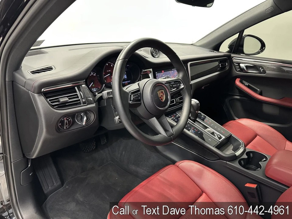 2024 Porsche Macan - Image 5 of 24