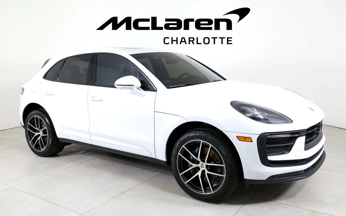 2024 Porsche Macan - Image 2 of 31