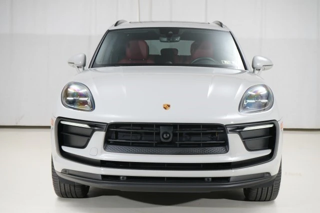 2024 Porsche Macan - Image 5 of 21