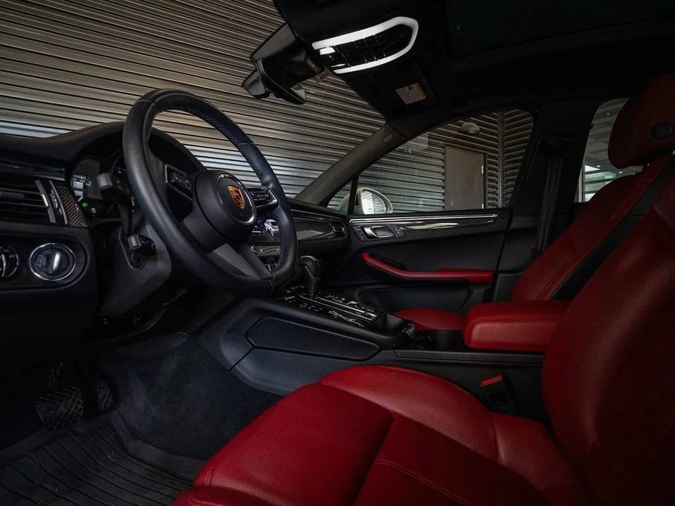 2024 Porsche Macan - Image 4 of 4