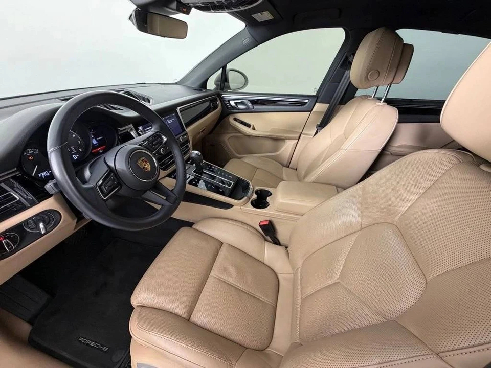 2024 Porsche Macan - Image 4 of 4