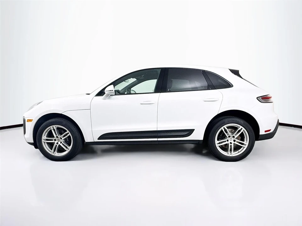 2024 Porsche Macan - Image 4 of 21