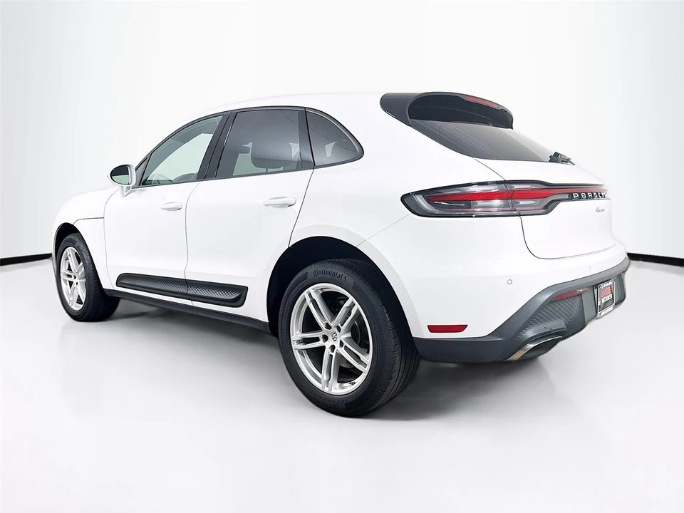2024 Porsche Macan - Image 5 of 21
