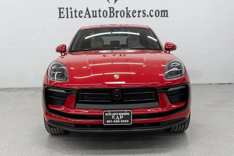 2024 Porsche Macan - Image 3 of 12