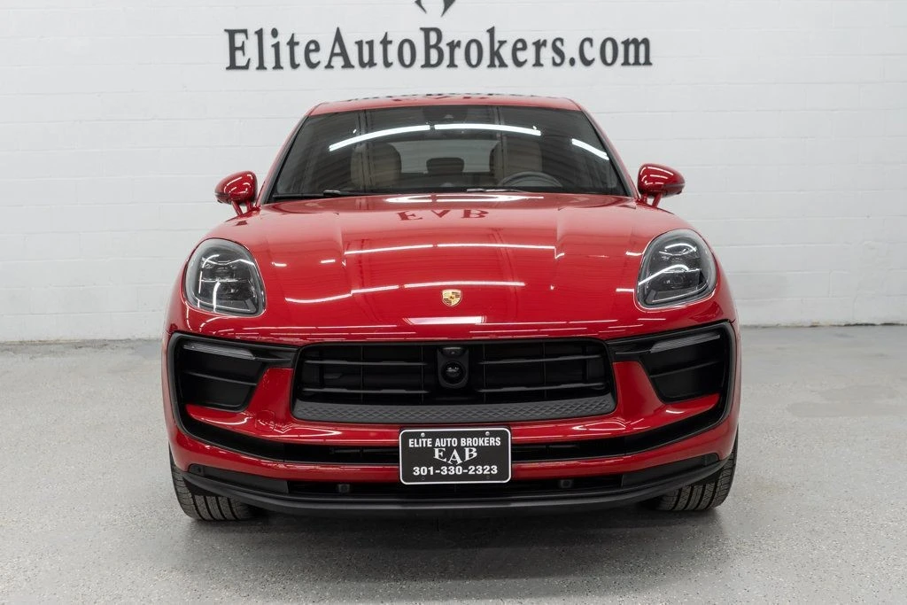 2024 Porsche Macan - Image 3 of 12