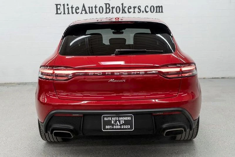 2024 Porsche Macan - Image 4 of 12