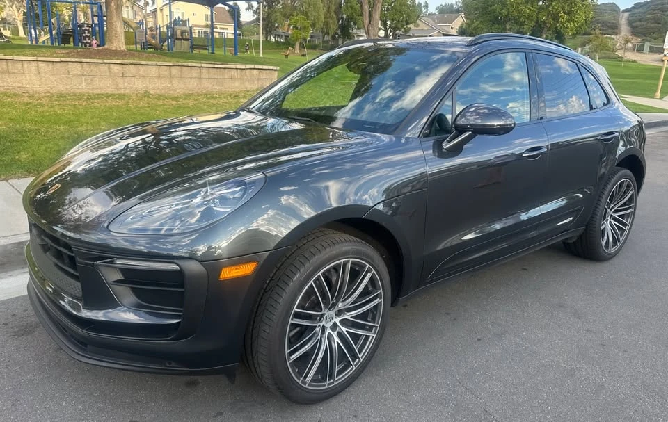 2024 Porsche Macan - Image 3 of 19
