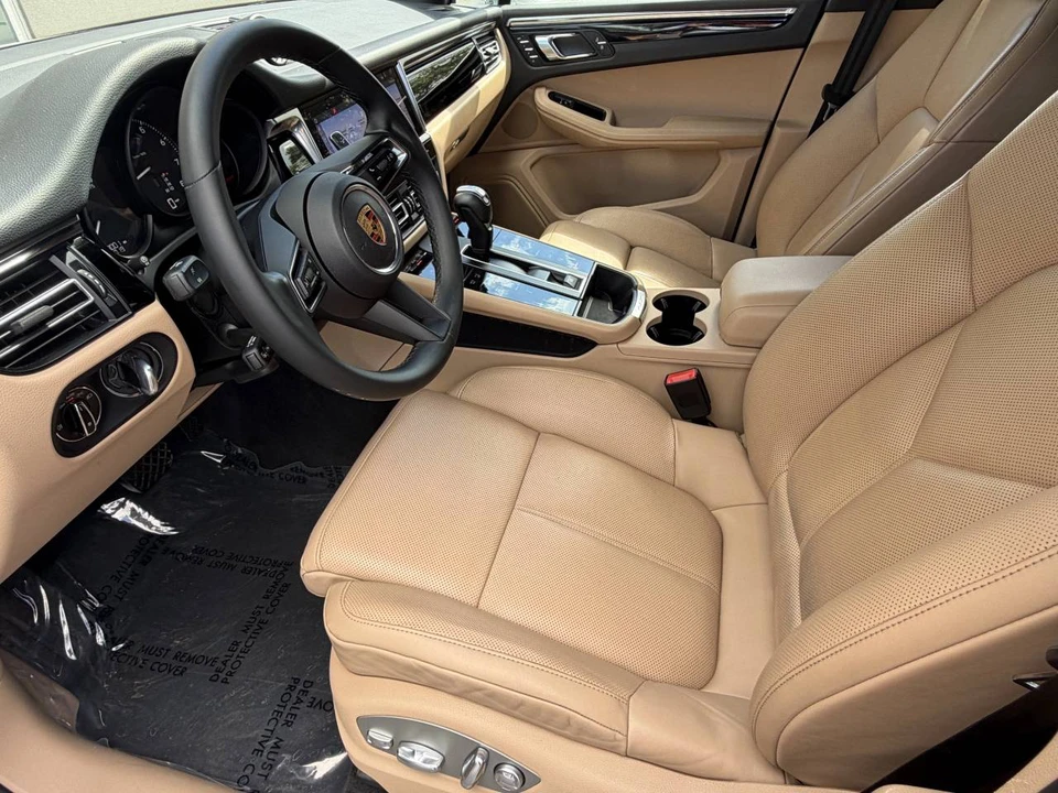 2024 Porsche Macan - Image 4 of 4