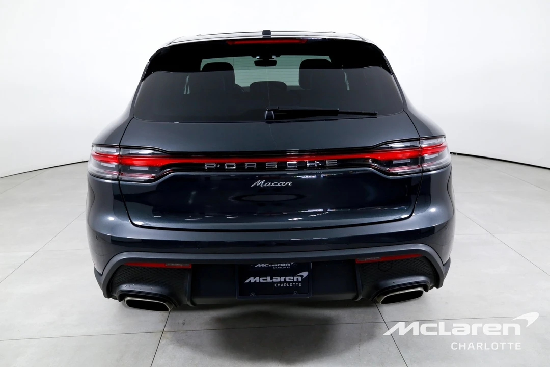 2024 Porsche Macan - Image 7 of 31