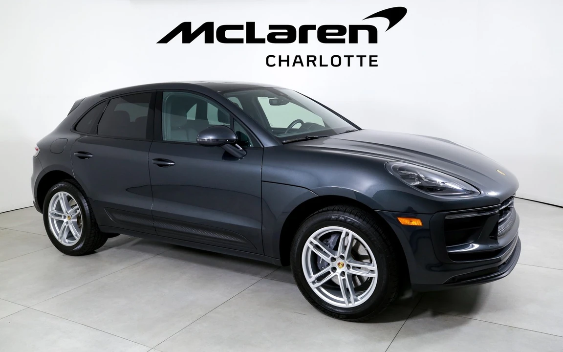 2024 Porsche Macan - Image 2 of 31
