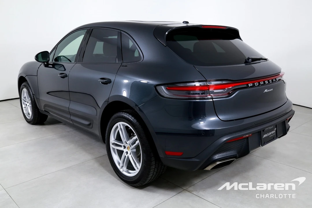 2024 Porsche Macan - Image 6 of 31