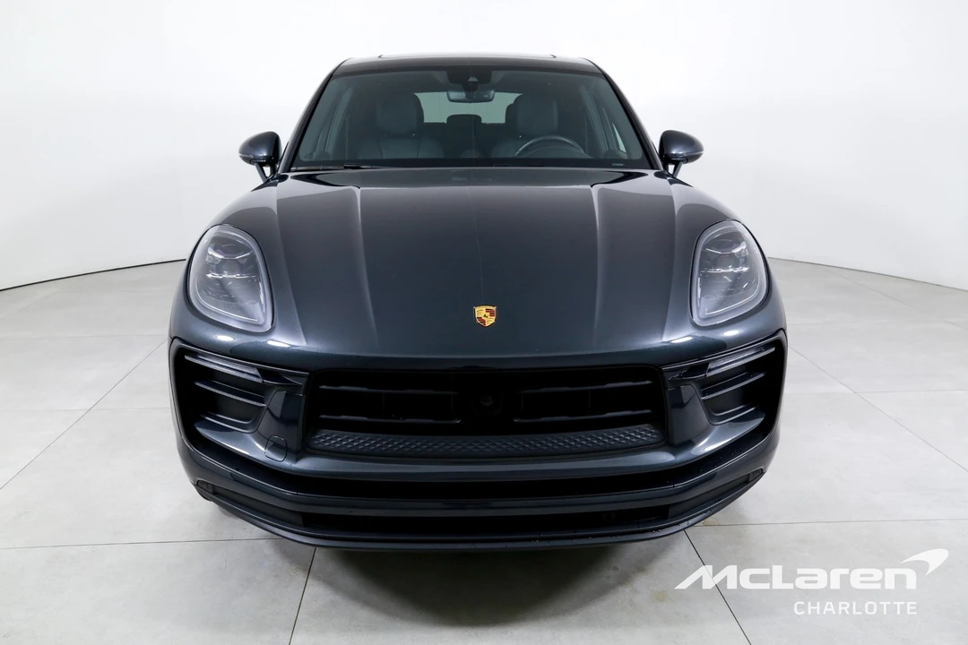 2024 Porsche Macan - Image 4 of 31