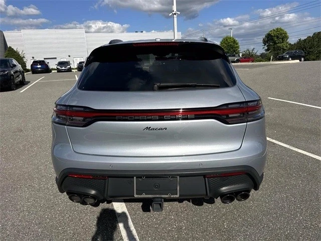 2024 Porsche Macan - Image 5 of 21