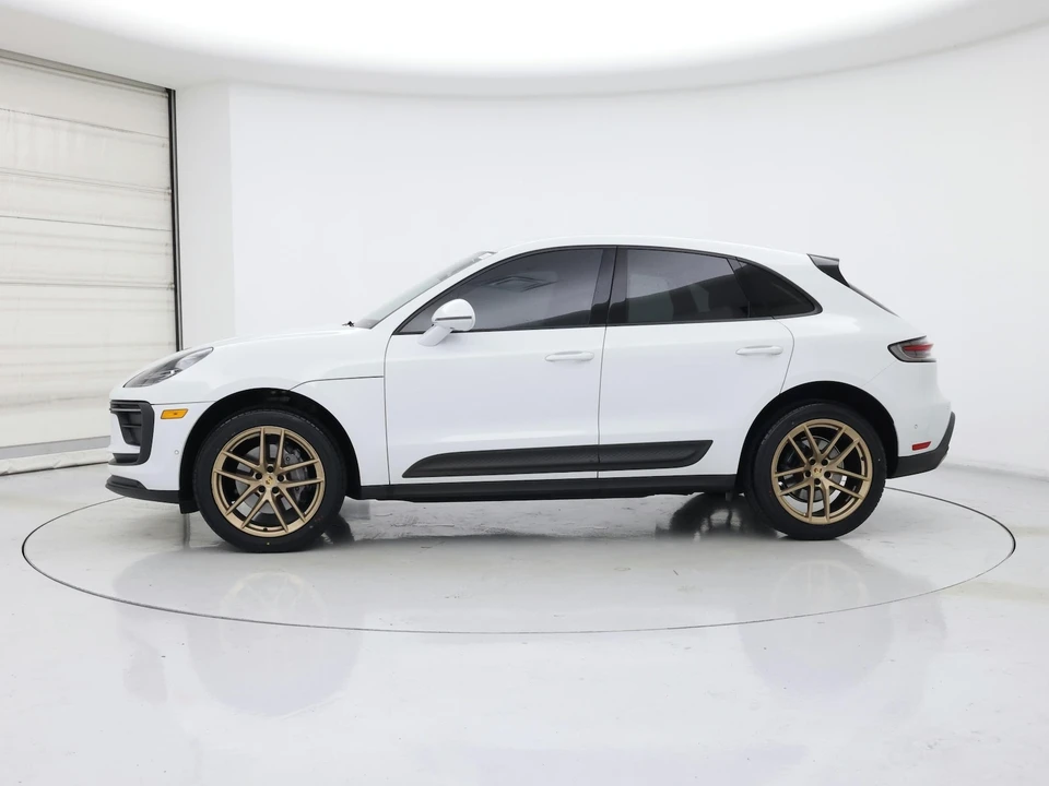 2024 Porsche Macan - Image 4 of 29