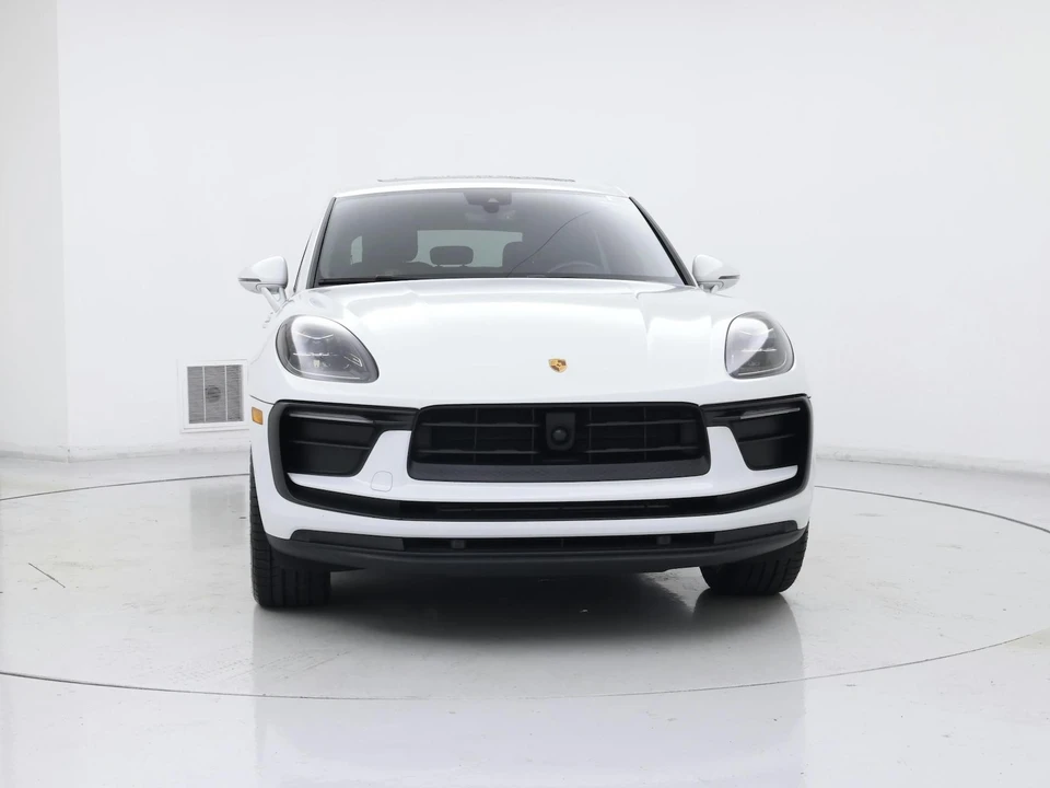 2024 Porsche Macan - Image 6 of 29