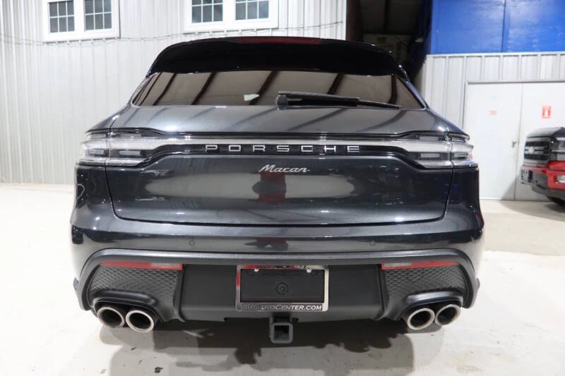 2024 Porsche Macan - Image 4 of 31