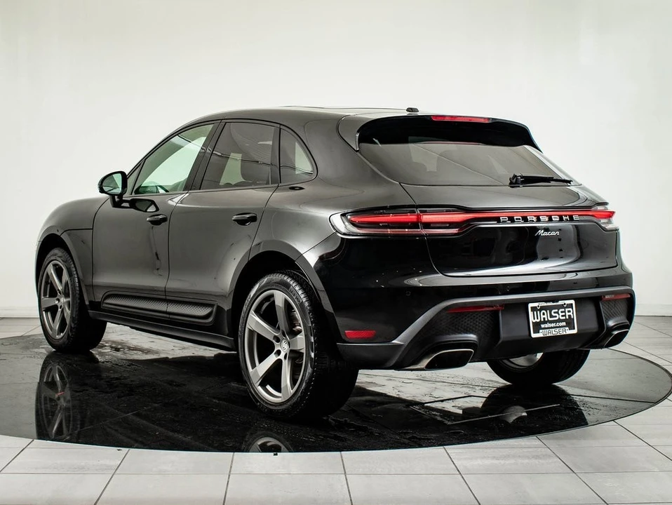 2024 Porsche Macan - Image 3 of 21