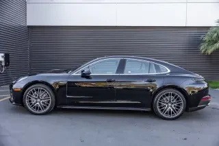 2024 Porsche 976 Panamera - Image 2 of 4