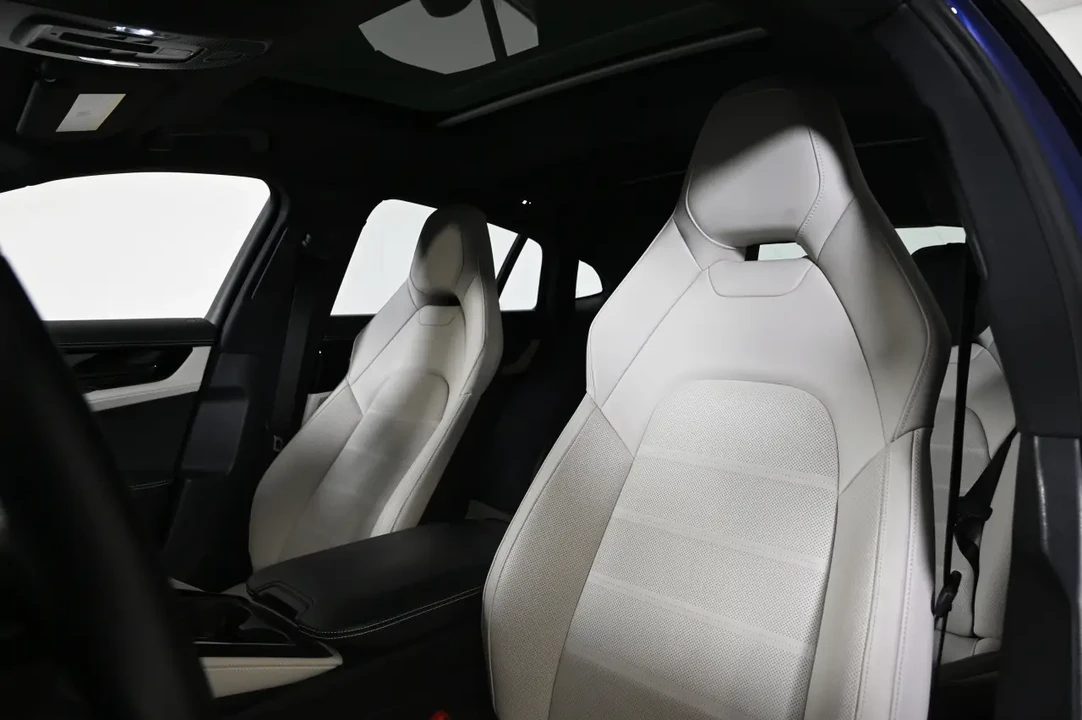 2024 Porsche 976 Panamera - Image 5 of 8