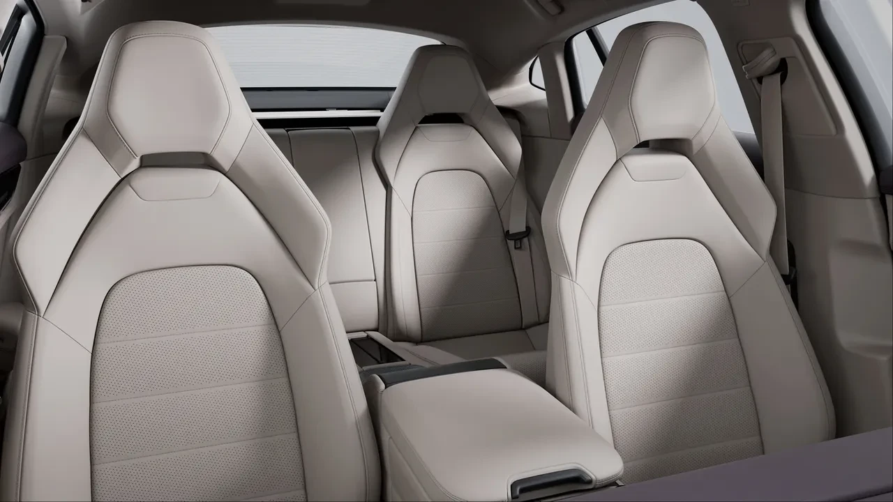 2024 Porsche 976 Panamera - Image 6 of 10