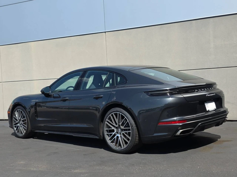 2024 Porsche 976 Panamera - Image 3 of 5