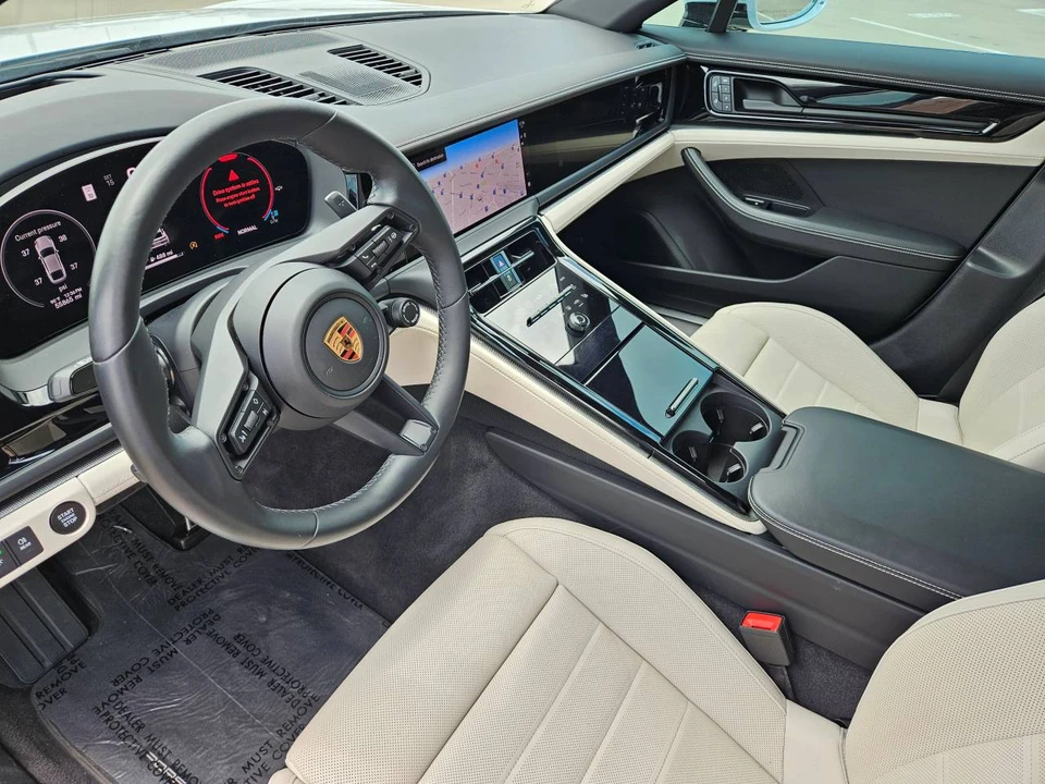 2024 Porsche 976 Panamera - Image 4 of 5