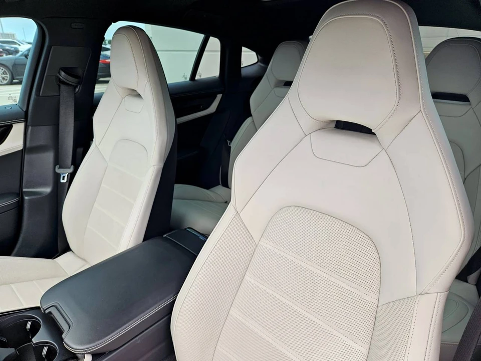 2024 Porsche 976 Panamera - Image 5 of 5