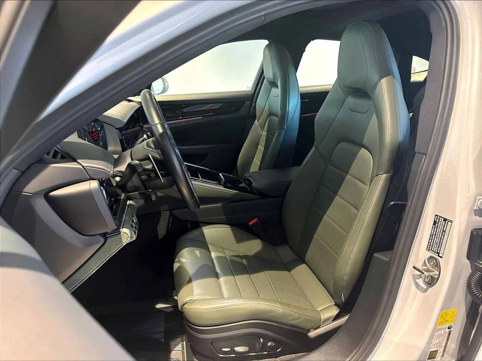 2024 Porsche 976 Panamera - Image 5 of 5