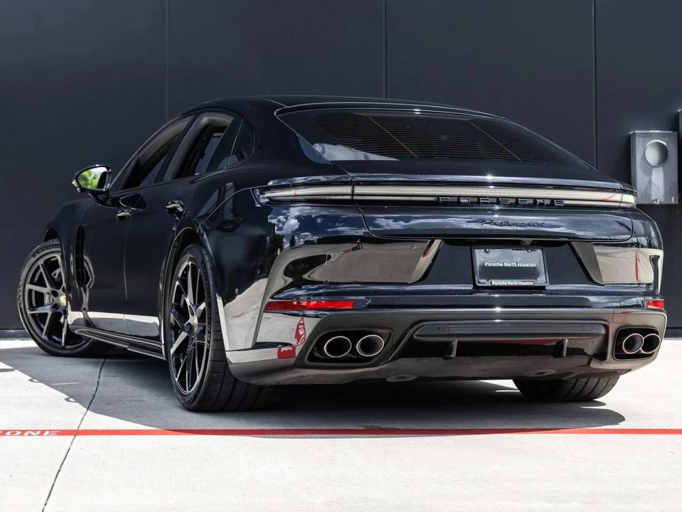 2024 Porsche 976 Panamera - Image 3 of 5