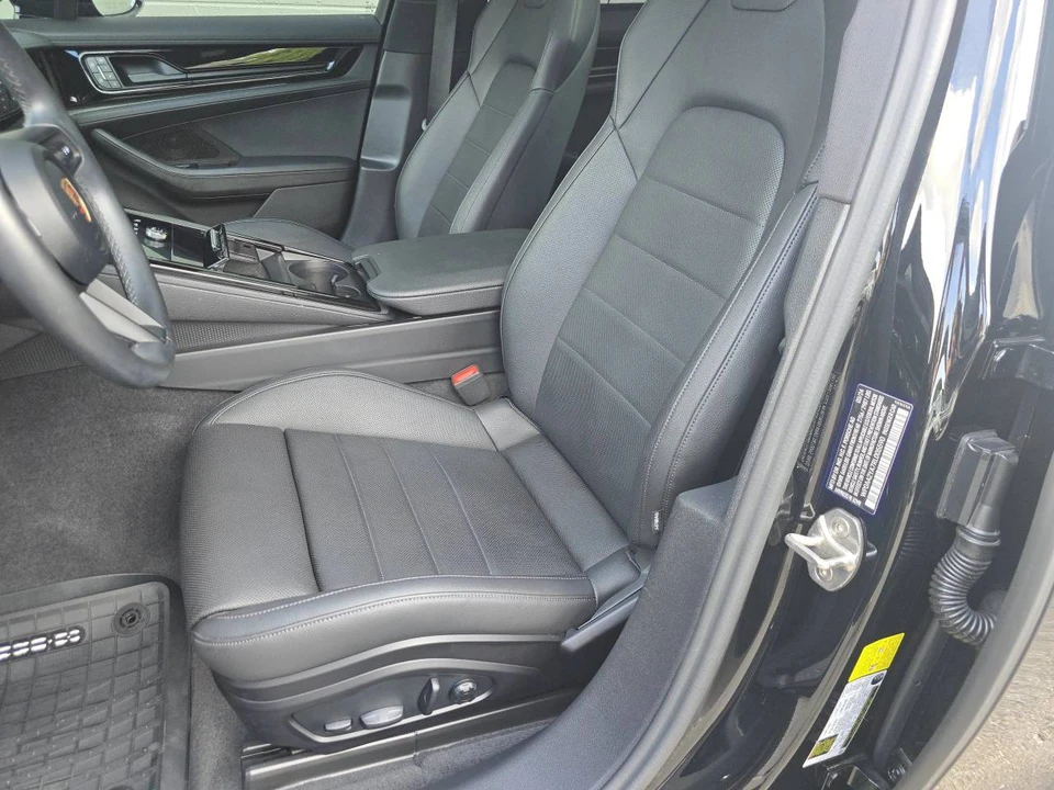2024 Porsche 976 Panamera - Image 5 of 5
