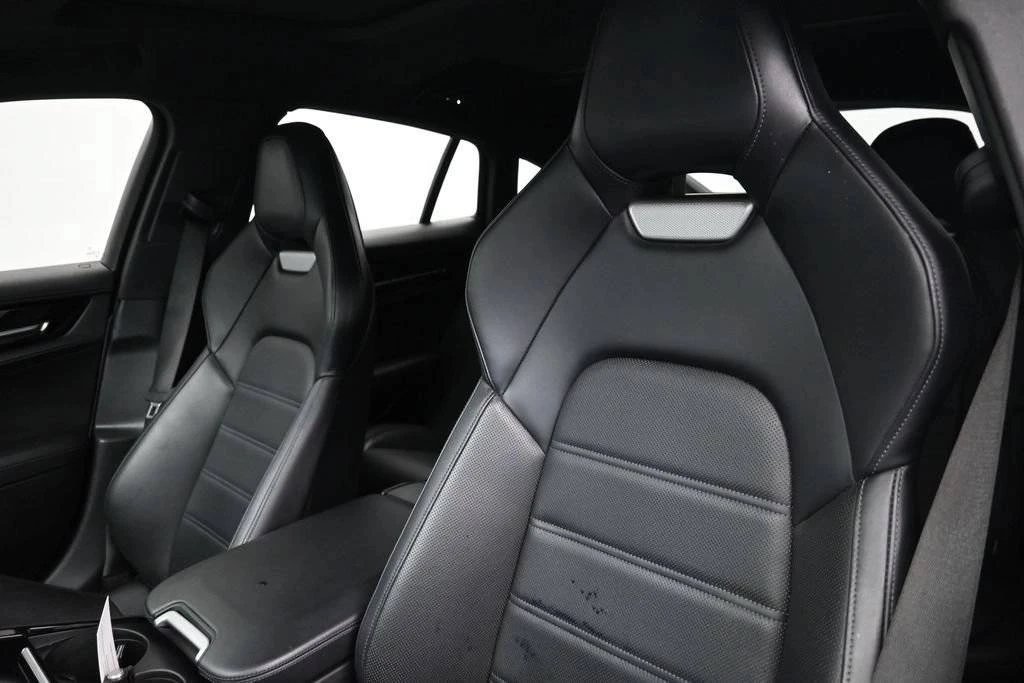 2024 Porsche 976 Panamera - Image 5 of 5