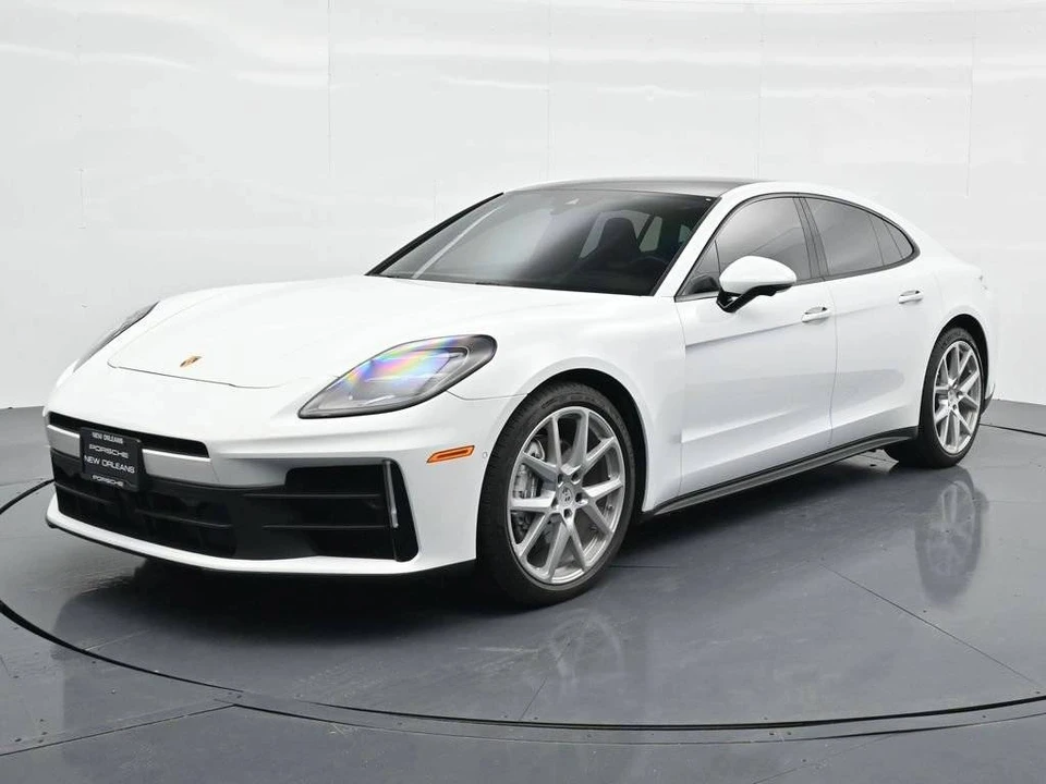 2024 Porsche 976 Panamera - Image 2 of 5