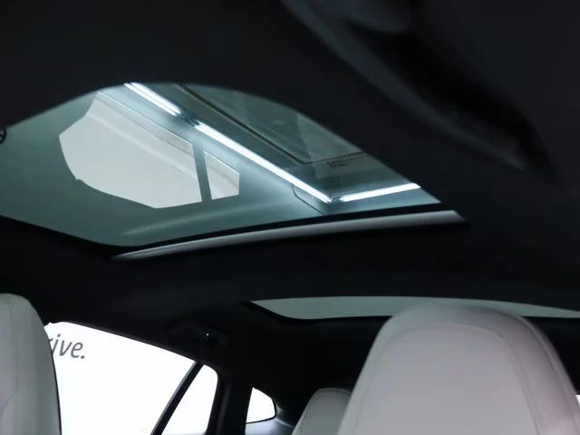 2024 Porsche 976 Panamera - Image 7 of 17