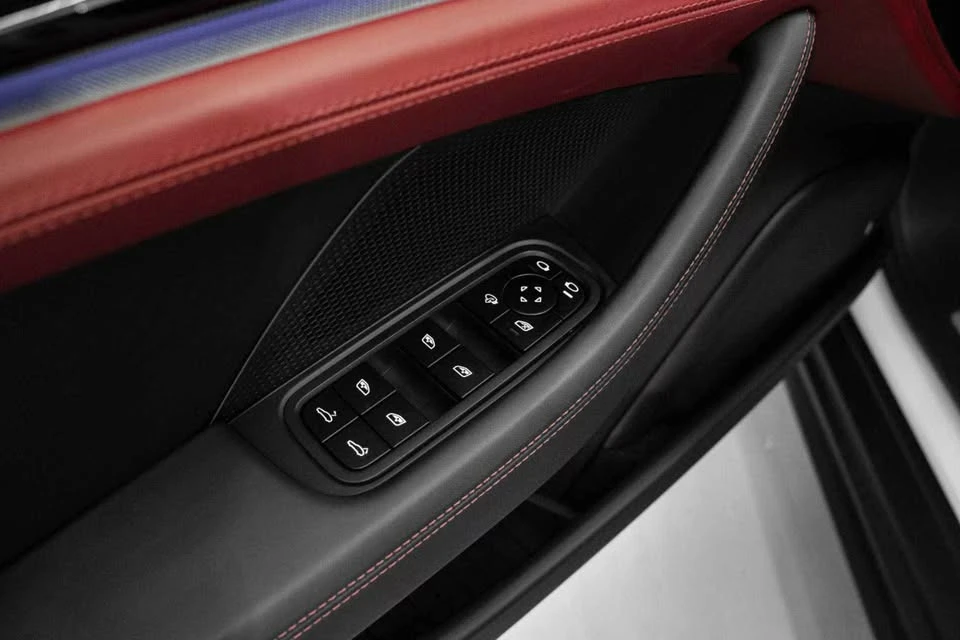 2024 Porsche 976 Panamera - Image 7 of 16