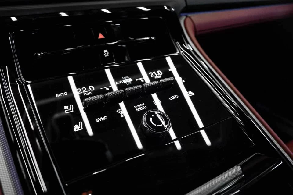 2024 Porsche 976 Panamera - Image 15 of 16