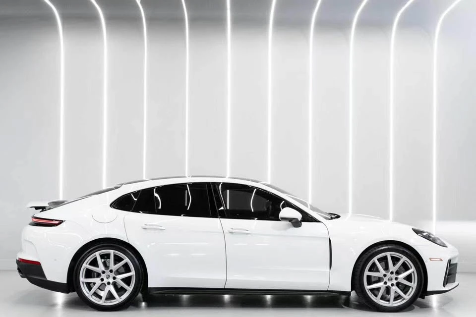 2024 Porsche 976 Panamera - Image 3 of 16