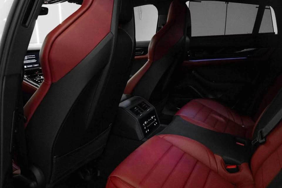 2024 Porsche 976 Panamera - Image 16 of 16
